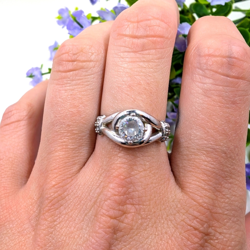 Gorgeous Love Knot and Crystal Silver Plated Thick Vintage Ring